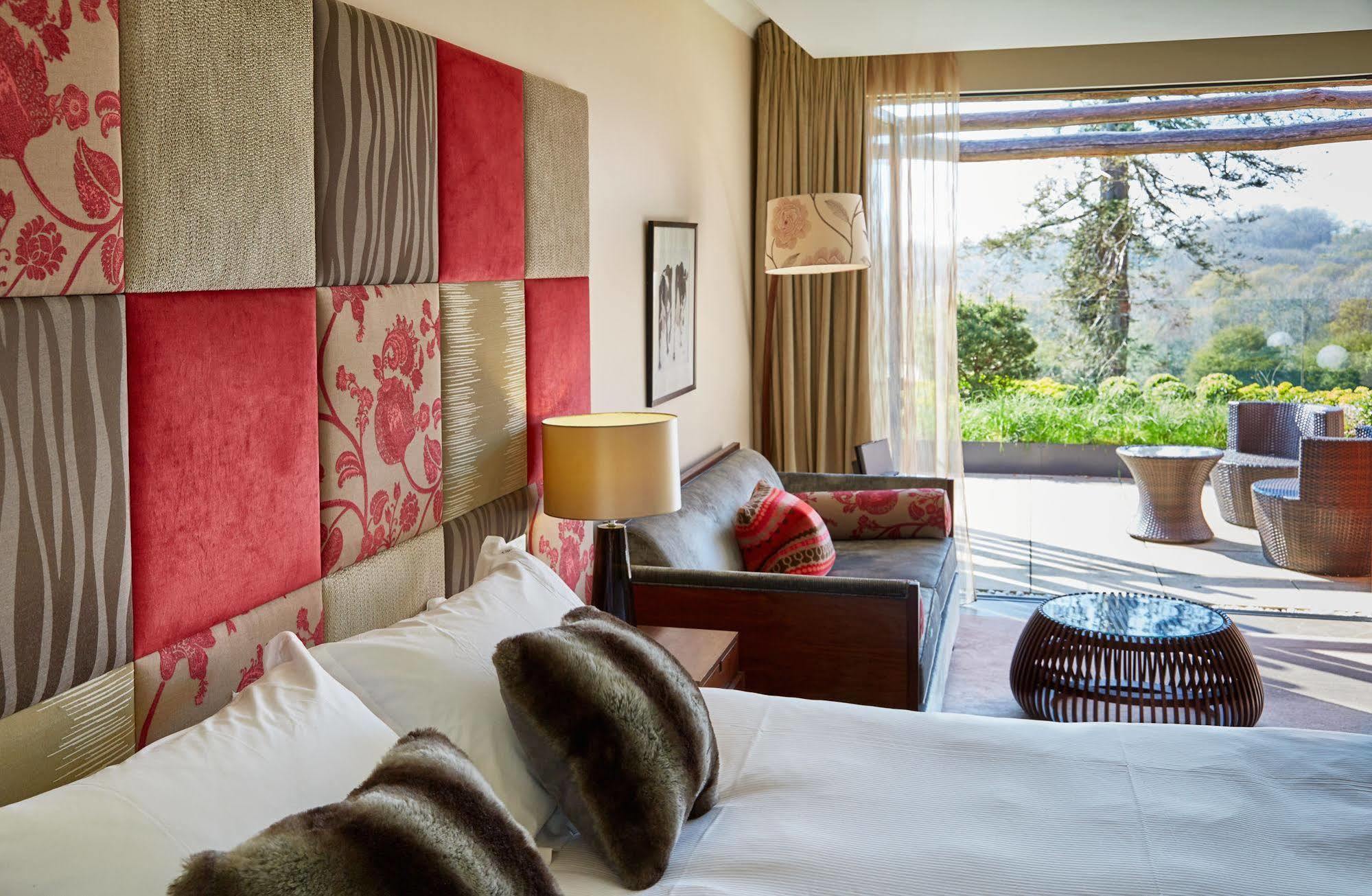 Ockenden Manor Hotel & Spa Cuckfield Exterior photo
